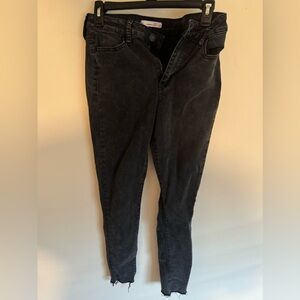Black skinny jeans